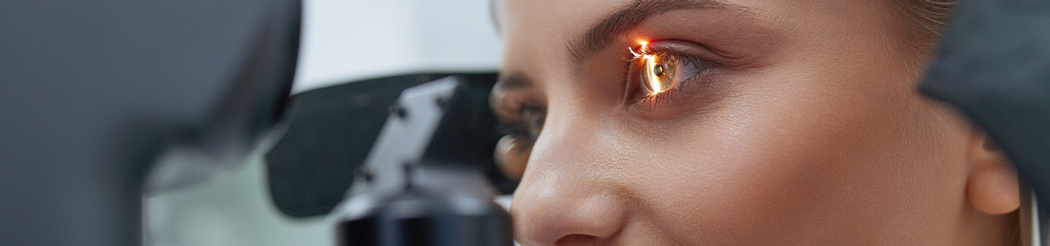 Woman during an eye exam